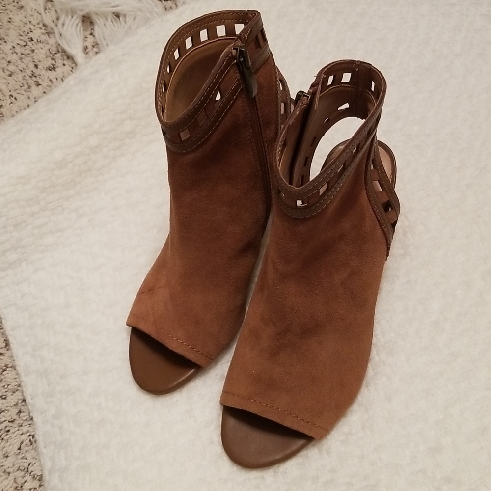 Franco Sarto shoes,size 7 .5